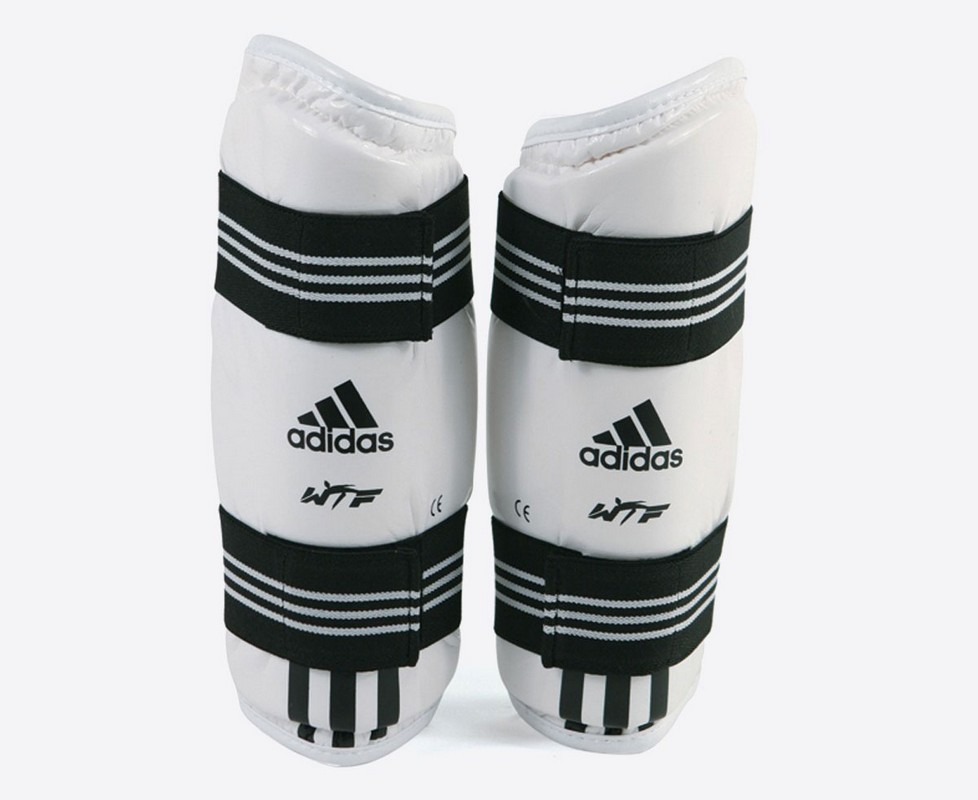 Защита предплечья для тхэквондо Adidas WTF Forearm Protector белая adiTFP01 978_800