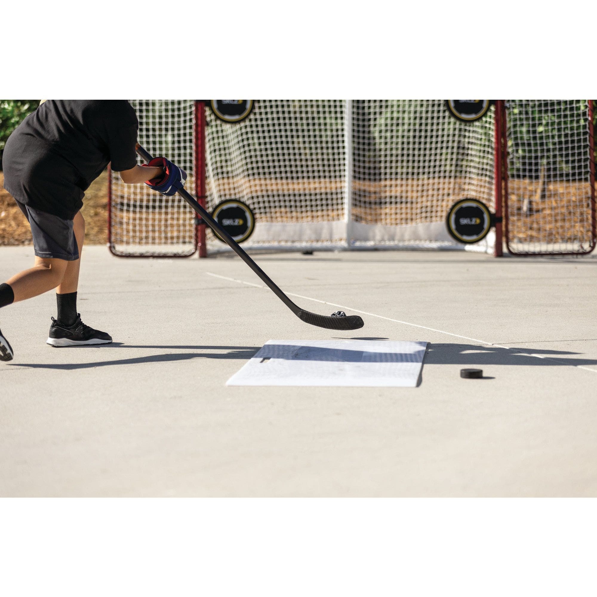 Хоккейный тренажер для отработки ударов SKLZ Shooting Pad 28x52 FE 13894 2000_2000